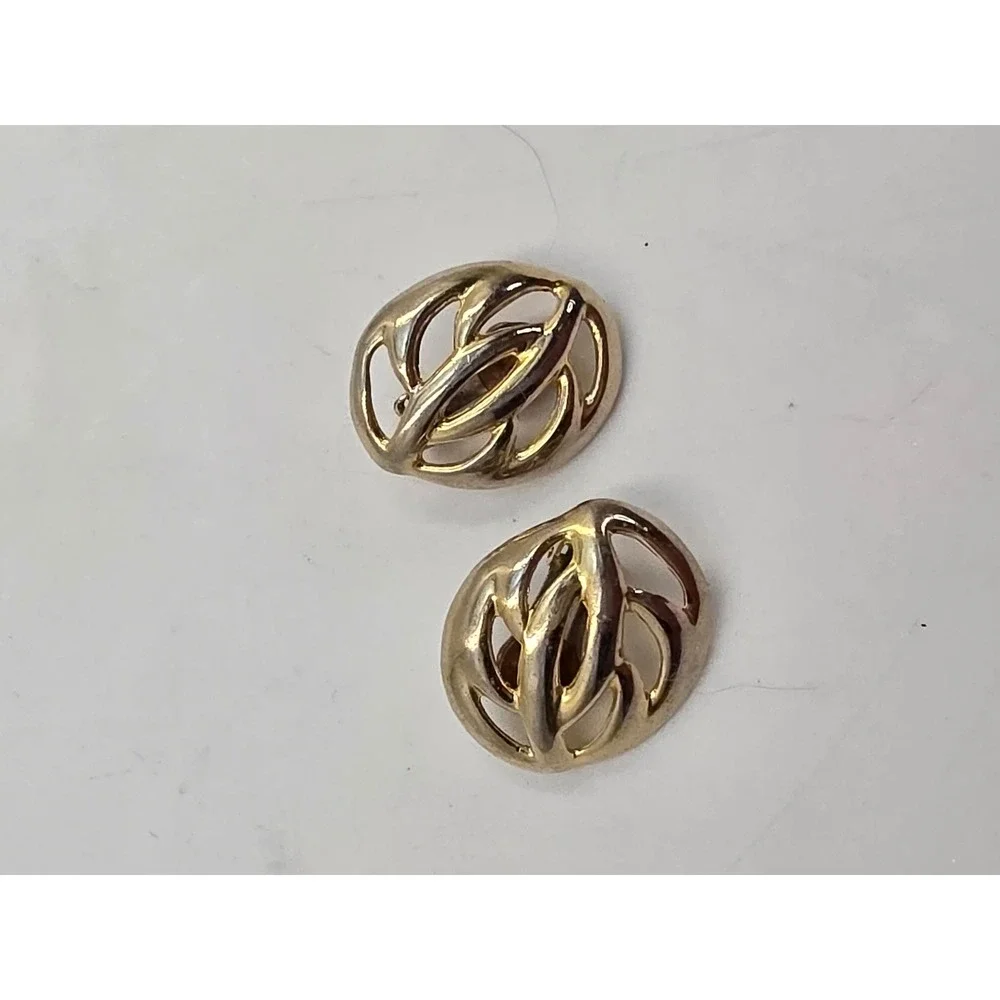 Vintage Gold Tone Abstract Openwork Oval Clip On Earrings Statement Jewelry
